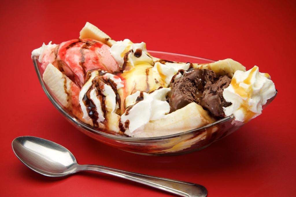 Banana split ice cream sundae — Grimm's Deli